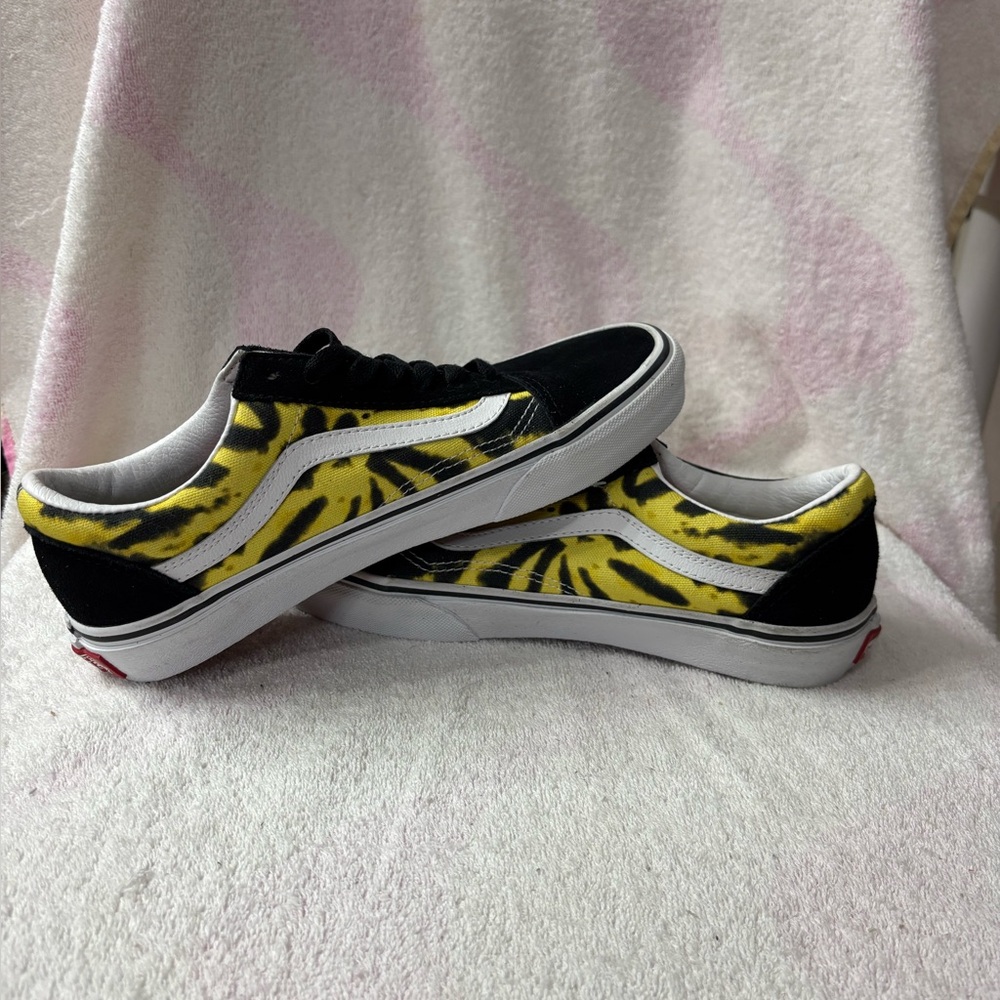 Vans multi color men’s Size 5.5 / women’s size 7